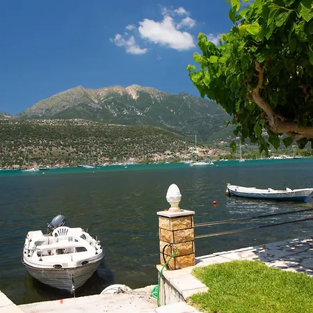 Kerasoula Apartman *